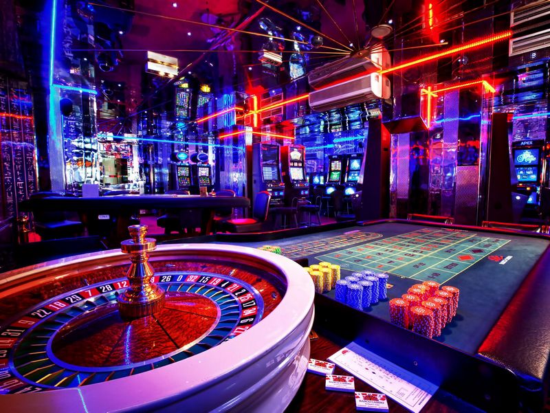 Наслаждайтесь полноценным онлайн-казино на LEV Mobile